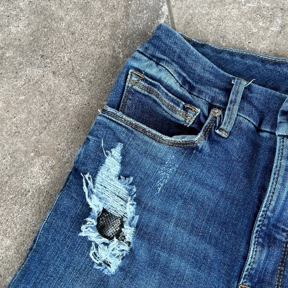 GOOD AMERICAN Good Waist High Rise Jeans Size 4/27 - Picture 5 of 11